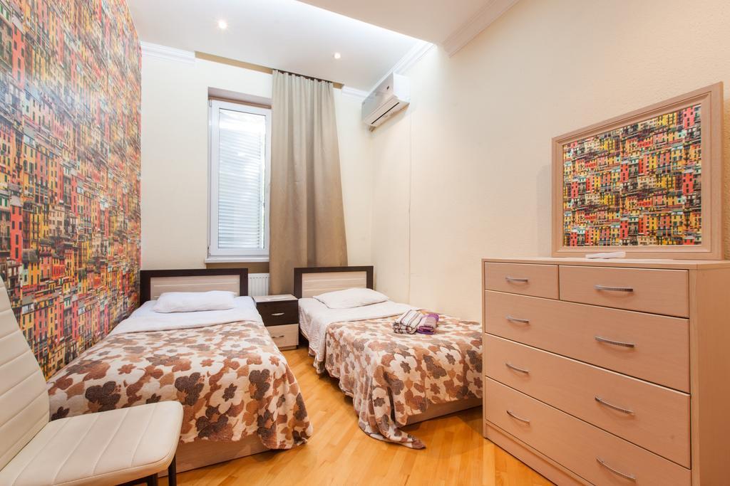 Sweet Home Apartment Tbilisi Rum bild