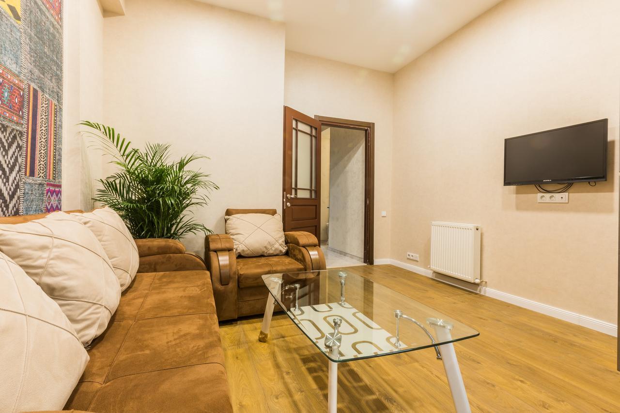Sweet Home Apartment Tbilisi Exteriör bild